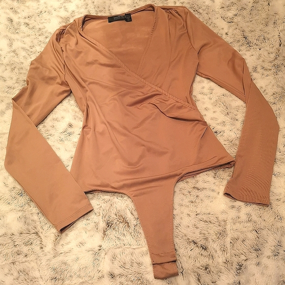 Basik Women's Body Suit - Picture 4 of 17